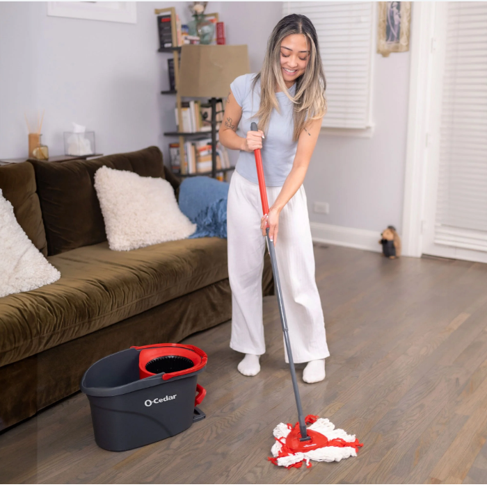 O-Cedar EasyWring Power Microfiber Spin Mop + 2 Refills